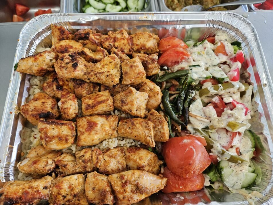 Chicken Shish Plate ( For 4 )